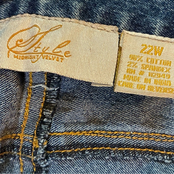 Vintage Style Midnight Velvet Floral Sequins Jeans Size 22W - Picture 11 of 13